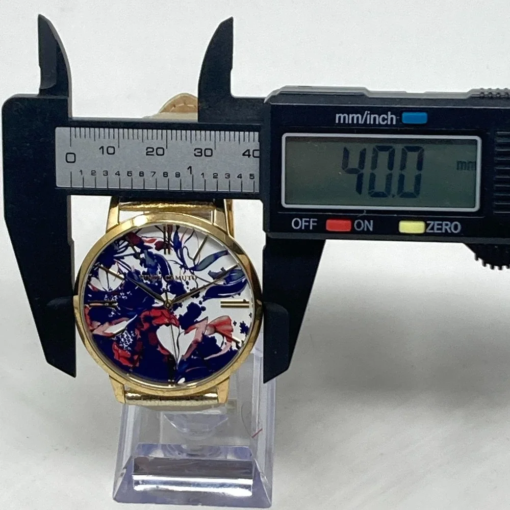 Vince Camuto Women's Watch 40mm Floral Dial Gold Tone Leather New Battery 8.25